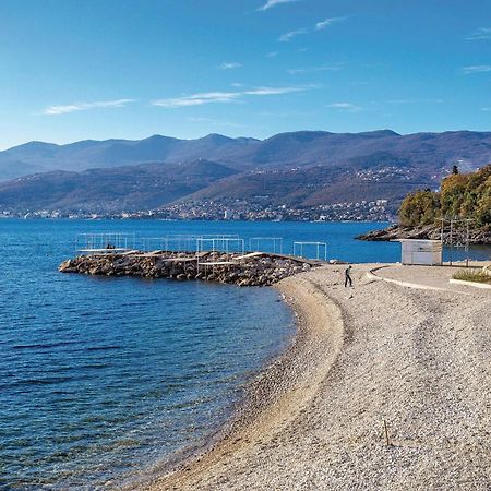 Gorgeous Apartment In Rijeka With Wifi Luaran gambar
